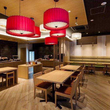 Via Inn Hakataguchi Ekimae Fukuoka  Exteriör bild