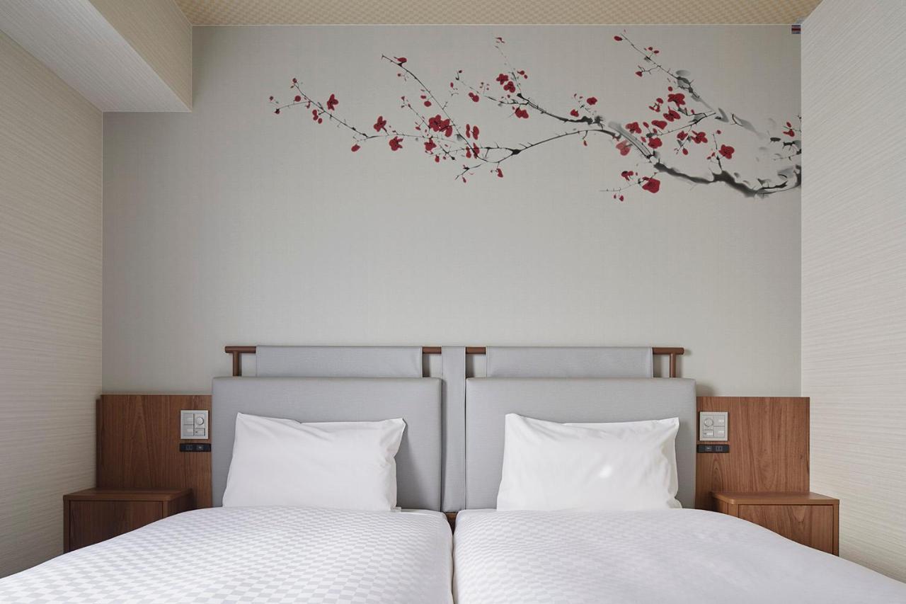 Via Inn Hakataguchi Ekimae Fukuoka  Exteriör bild