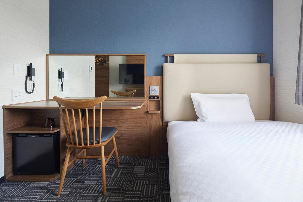 Via Inn Hakataguchi Ekimae Fukuoka  Exteriör bild