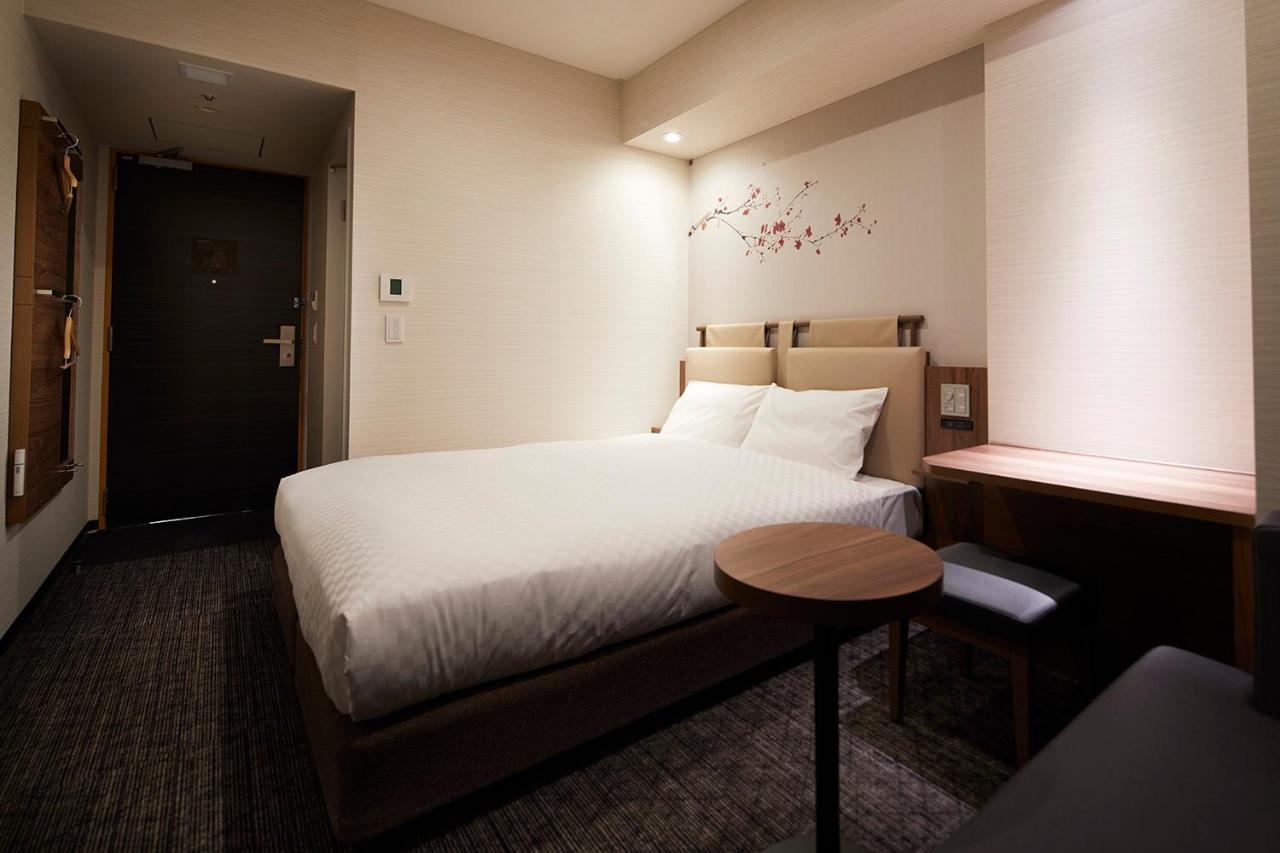 Via Inn Hakataguchi Ekimae Fukuoka  Exteriör bild