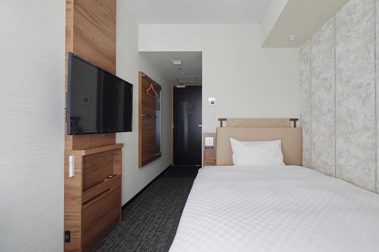 Via Inn Hakataguchi Ekimae Fukuoka  Exteriör bild